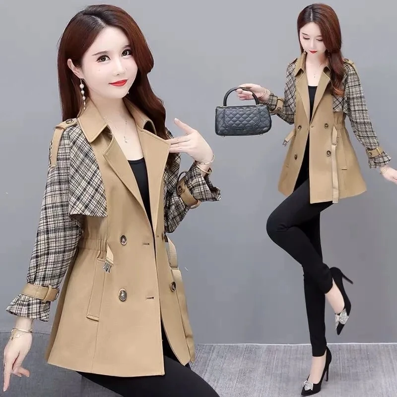 High-grade Trench Coat Women 2025 Spring New Fashion Versatile Windbreaker Jacket Female Casual Splicing Large Size Outerwear
High-grade Trench Coat Women 2025 Spring New Fashion Versatile Windbreaker Jacket Female Casual Splicing Large Size Outerwear