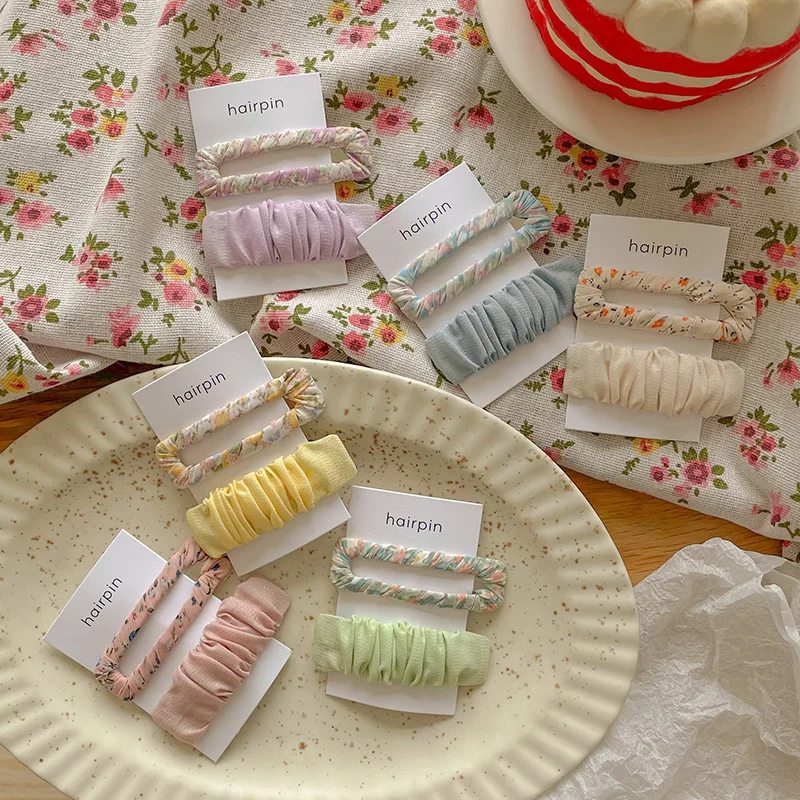 2Pcs/Set Korean Fabric Small Floral Hair Clip for Girls 2023 Trend Summer Sweet Cute Bang Side Clip Headwear Hair Accessories
2Pcs/Set Korean Fabric Small Floral Hair Clip for Girls 2023 Trend Summer Sweet Cute Bang Side Clip Headwear Hair Accessories