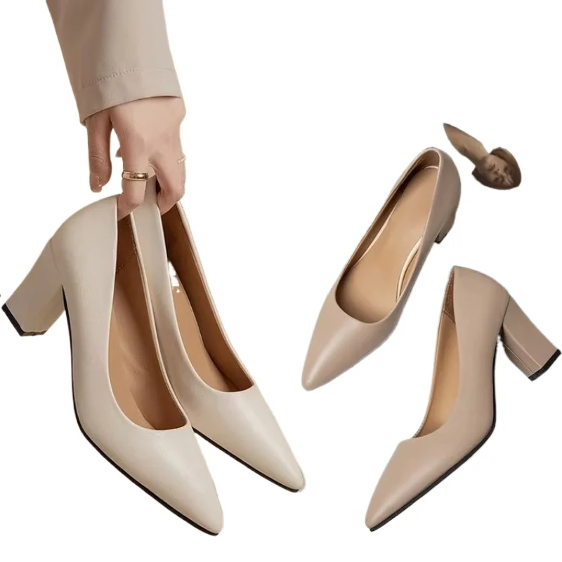 Fashion Women's Single Shoes Autumn Pointed Shallow High Heels Shoes Women's Vulcanized Shoes
Fashion Women's Single Shoes Autumn Pointed Shallow High Heels Shoes Women's Vulcanized Shoes