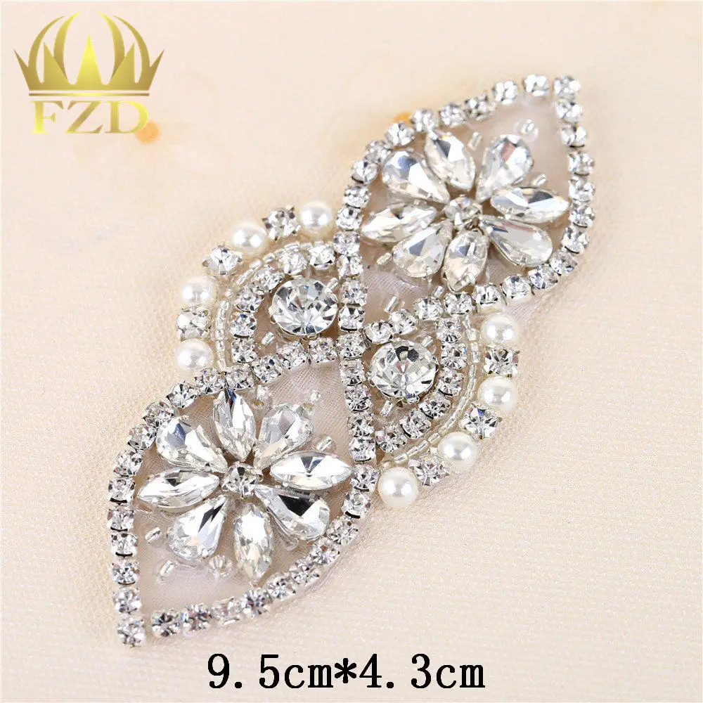 (2Pieces) Fashion Hot Fix Beaded Sash Rhinestone Applique for Bridal Garments Wedding Dress Headband Bridal Strass Rhinestone
(2Pieces) Fashion Hot Fix Beaded Sash Rhinestone Applique for Bridal Garments Wedding Dress Headband Bridal Strass Rhinestone
