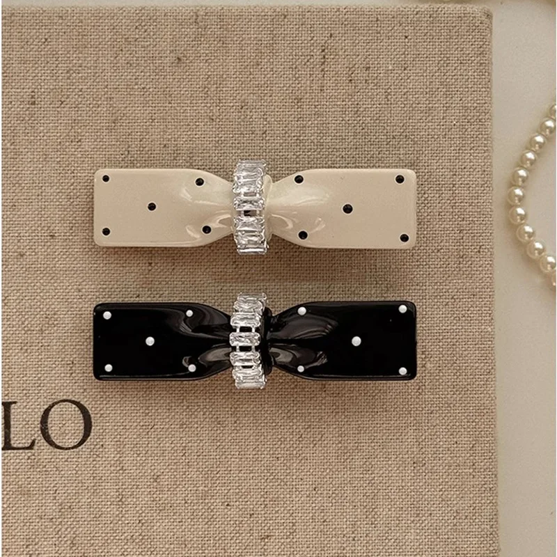 Polka Dot Side Hair Clip with Bow Bangs Clip Sweet Romantic Non Slip Lightweight Resin for Women Office Home Black Pink
Polka Dot Side Hair Clip with Bow Bangs Clip Sweet Romantic Non Slip Lightweight Resin for Women Office Home Black Pink