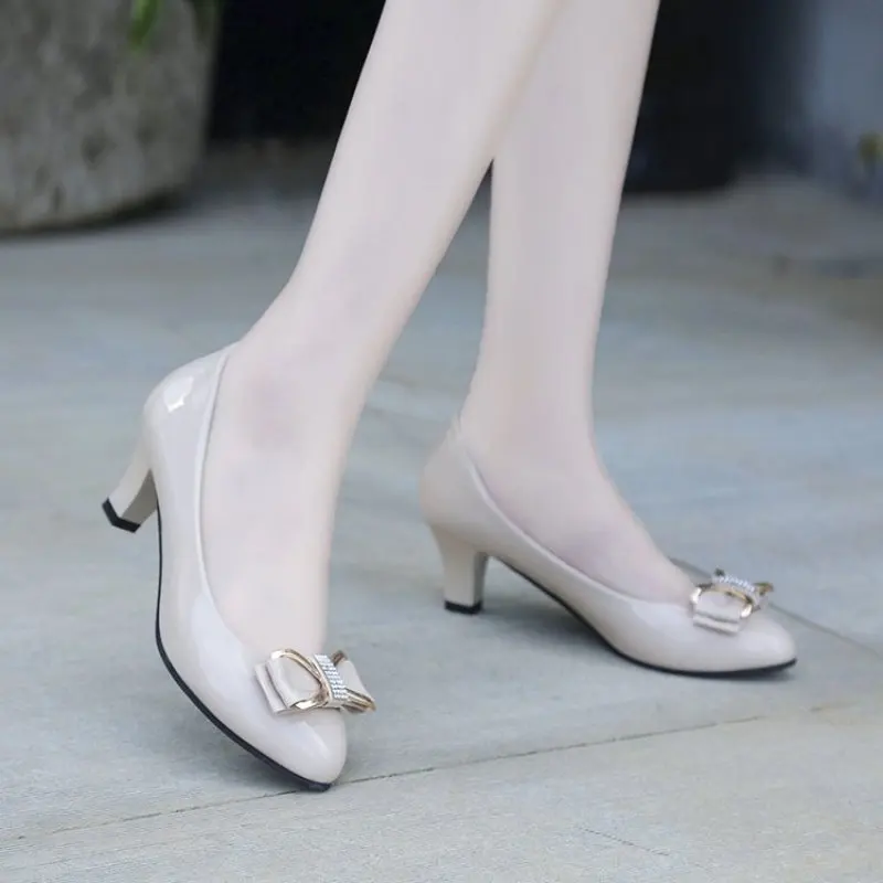 Square Heel Casual Pumps Hot Sale Pointed Toe Shoes for Women Spring Autumn Slip-On Mid Heel Classics Ladies Shoes High Heels 42
Square Heel Casual Pumps Hot Sale Pointed Toe Shoes for Women Spring Autumn Slip-On Mid Heel Classics Ladies Shoes High Heels 42