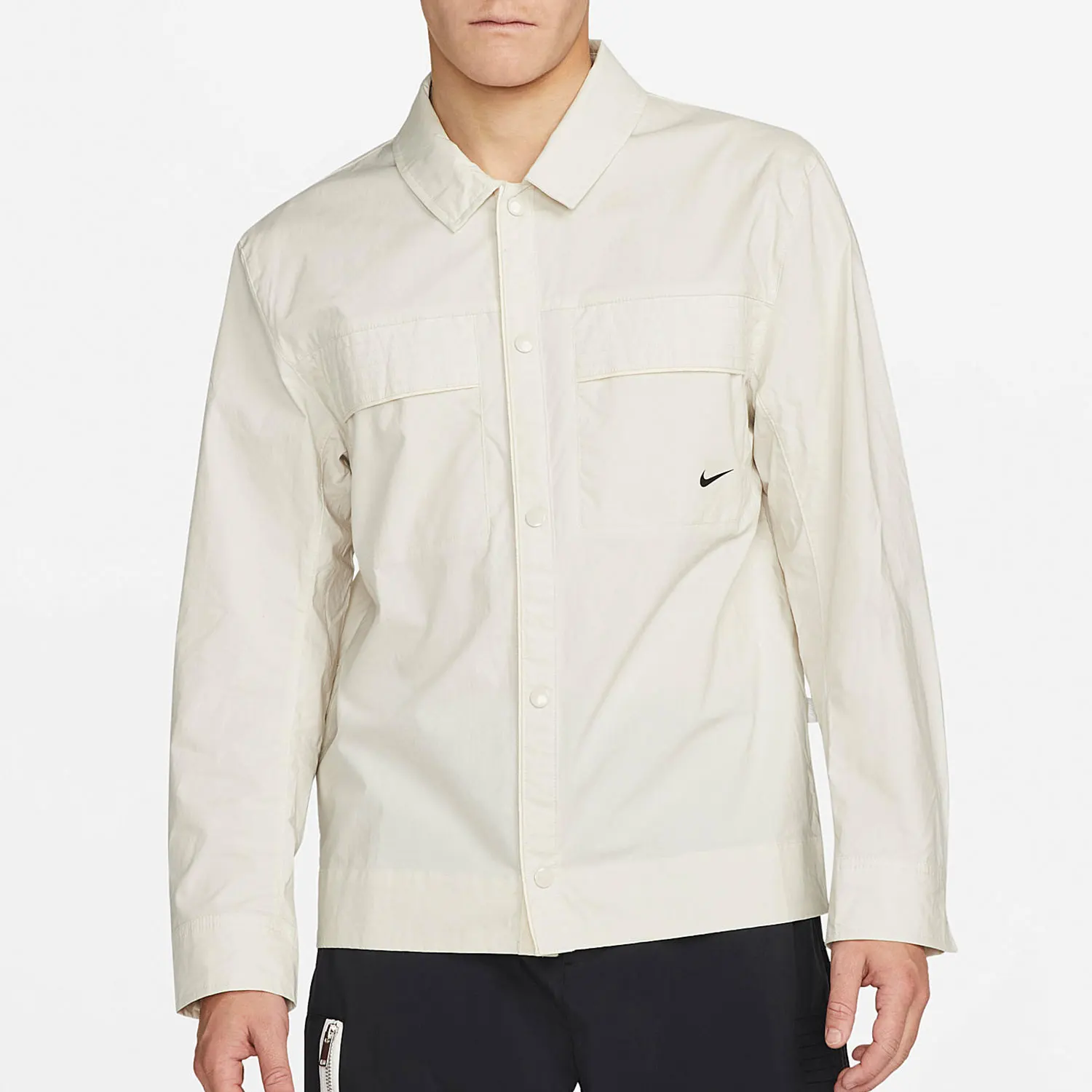 Официальная мужская удобная однобортная спортивная куртка Nike с лацканами DM6640-104
Официальная мужская удобная однобортная спортивная куртка Nike с лацканами DM6640-104