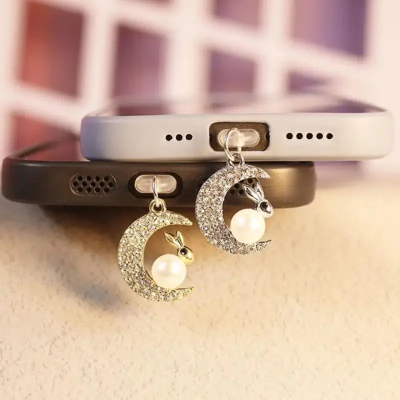 Cute Rabbit Plugs For Phone Hanging Decorative Pendant Universal Phone Dust Plug For Iphone For Samsung Type-C Interface Access
Cute Rabbit Plugs For Phone Hanging Decorative Pendant Universal Phone Dust Plug For Iphone For Samsung Type-C Interface Access