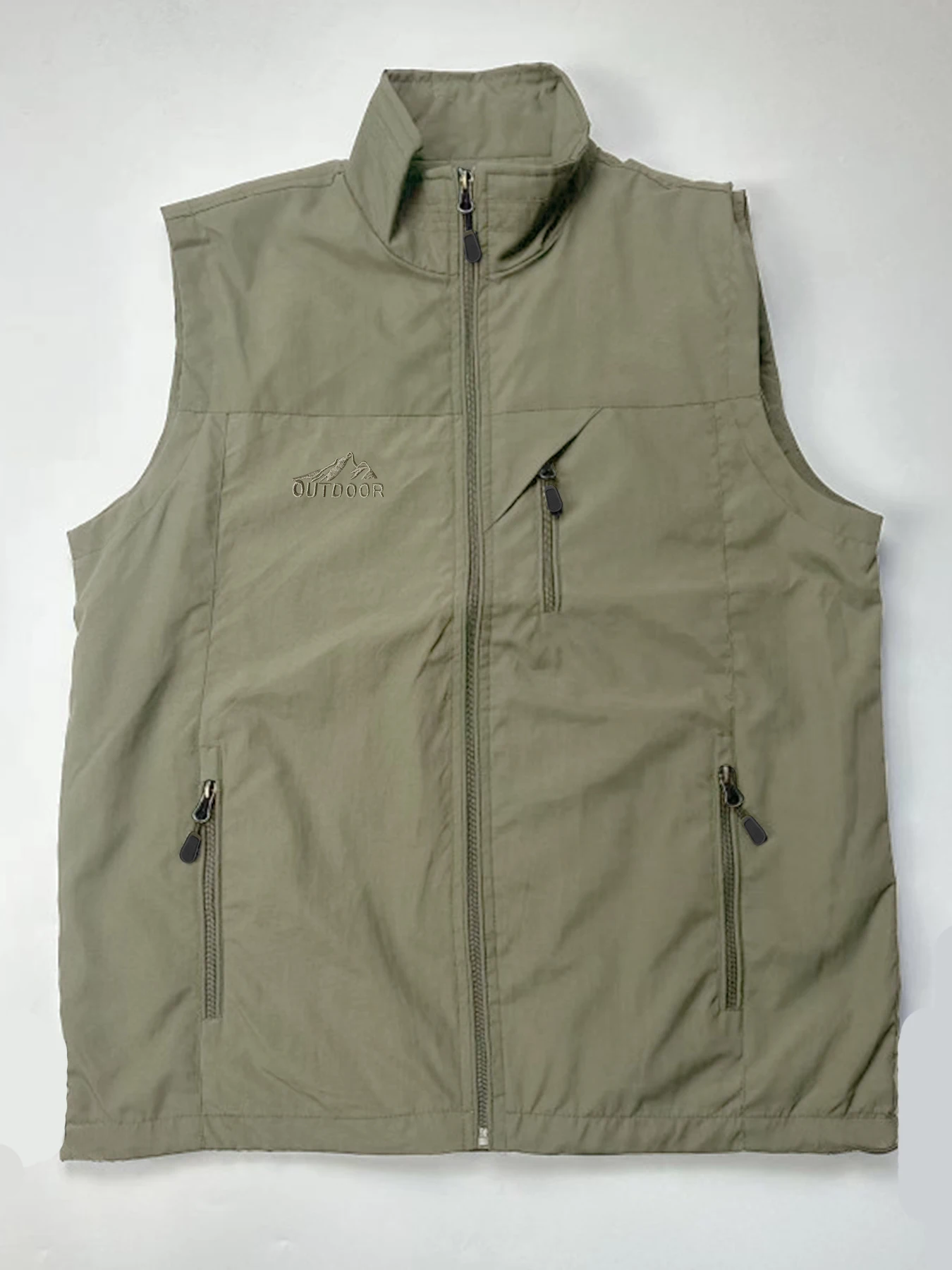 Suitable for wearing polyester fiber sleeveless casual and capable men's vest fashionable workwear in spring and summer
Suitable for wearing polyester fiber sleeveless casual and capable men's vest fashionable workwear in spring and summer