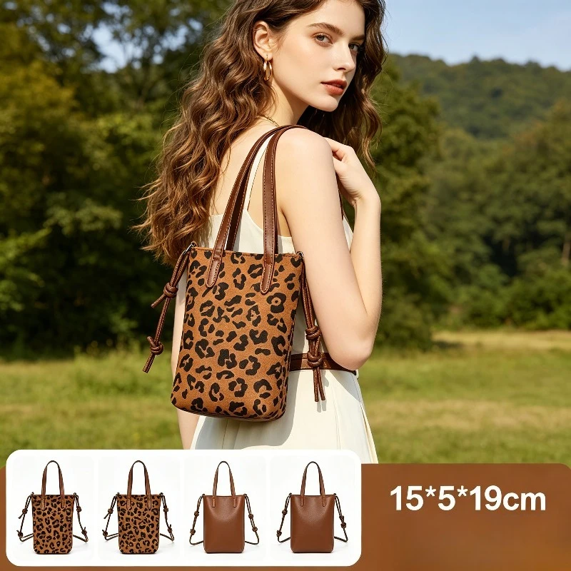 Vintage Niche Leopard Print Mini Square Bag, Soft Suede Texture Versatile Crossbody Phone Bag for Ladies
Vintage Niche Leopard Print Mini Square Bag, Soft Suede Texture Versatile Crossbody Phone Bag for Ladies