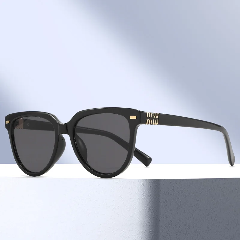 Fashion Square Oversized Sunglasses Unisex UV400 Protection Retro Sun Glasses Slimming Face Shades
Fashion Square Oversized Sunglasses Unisex UV400 Protection Retro Sun Glasses Slimming Face Shades