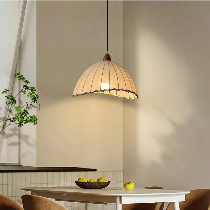 Japanese retro oval chandelier retro cloth table lamp restaurant tea room B & B chic fabric chandelier
Japanese retro oval chandelier retro cloth table lamp restaurant tea room B & B chic fabric chandelier