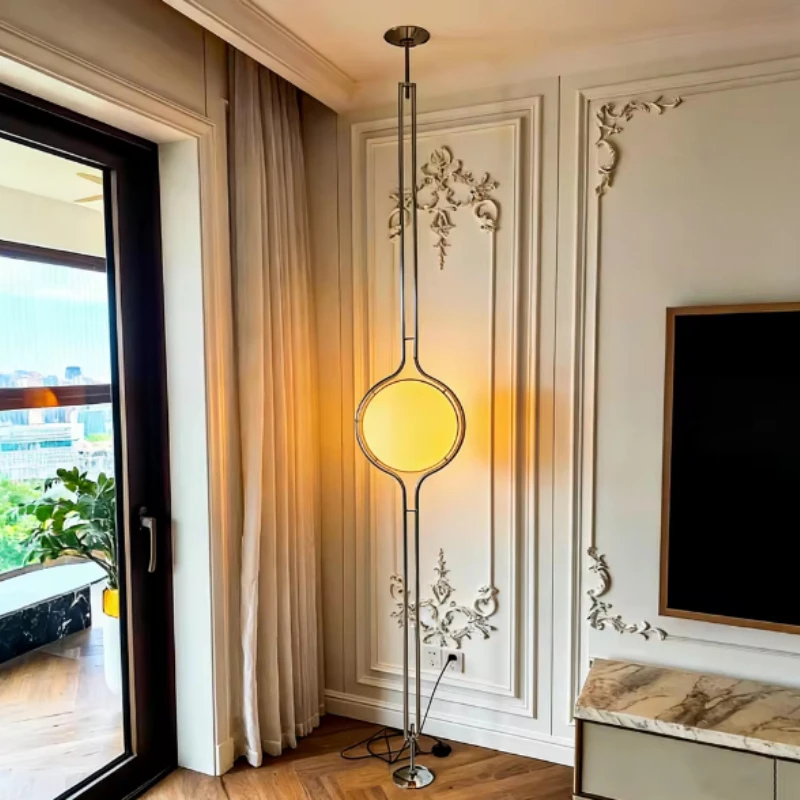 Modern Minimalist Acrylic Floor Lamp Antique Style Round Ball Chrome Metal White Floor Light Bedside Decorative Standing Lamp
Modern Minimalist Acrylic Floor Lamp Antique Style Round Ball Chrome Metal White Floor Light Bedside Decorative Standing Lamp