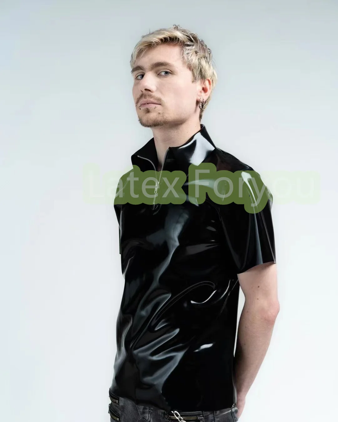 Handmade Latex Men's Short Sleeve Shirt Folded Collar Front Zip Male Latex Casual Top Fetish Latex Polo Shirt Cosplay Costume
Handmade Latex Men's Short Sleeve Shirt Folded Collar Front Zip Male Latex Casual Top Fetish Latex Polo Shirt Cosplay Costume