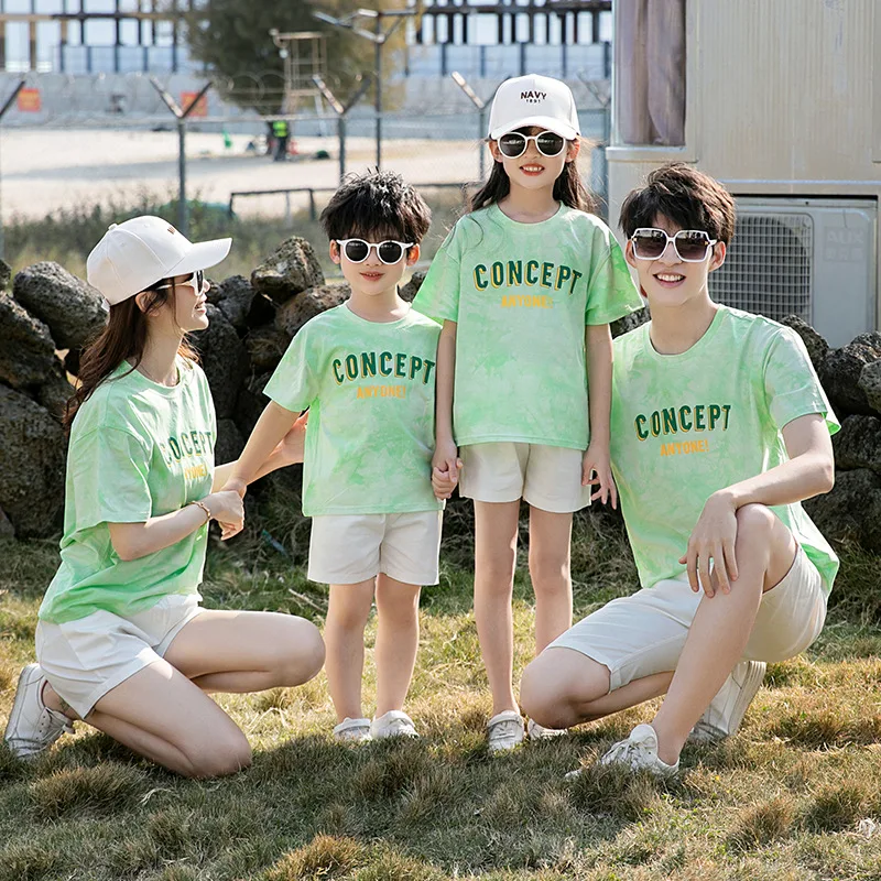 2026 Summer Family Matching cotton t shirts Parent-child Matching Clothing Mother Father and Daughter Son tops and Shorts sets
2026 Summer Family Matching cotton t shirts Parent-child Matching Clothing Mother Father and Daughter Son tops and Shorts sets