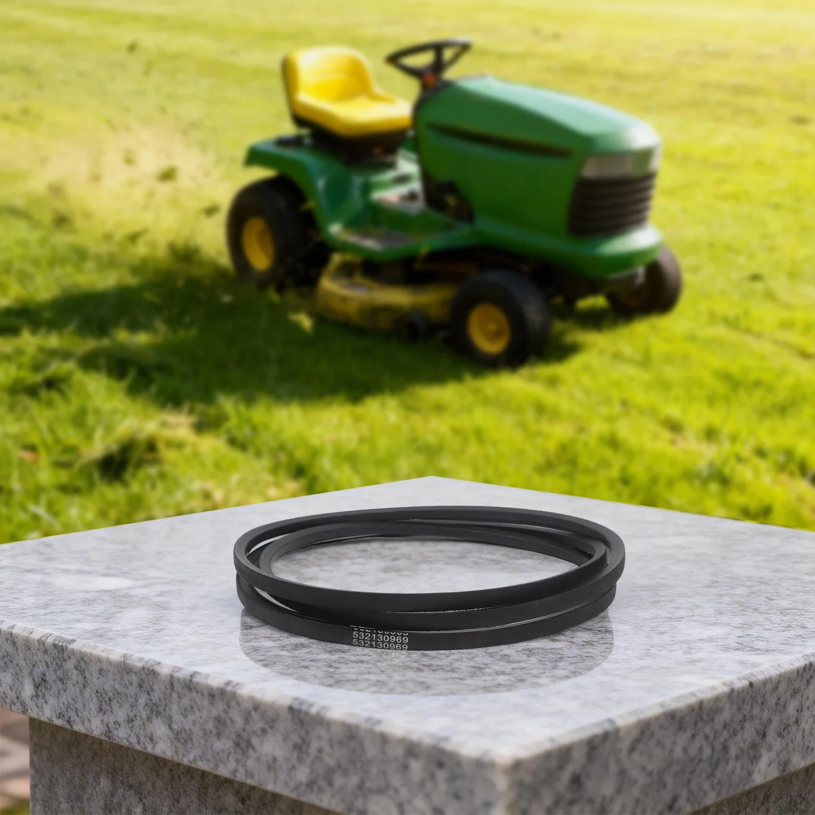 Ремень приводной для газонокосилок LT160 (совместим с моделями John Deere), как показано на фото. Экономичное решение для обслуживания.
Ремень приводной для газонокосилок LT160 (совместим с моделями John Deere), как показано на фото. Экономичное решение для обслуживания.