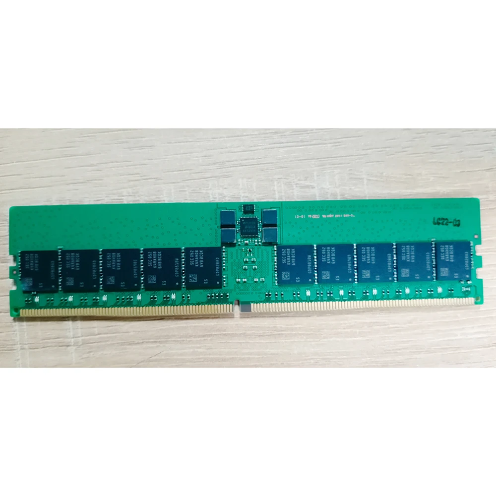 1PCS New 32GB 32G DDR5 4800 2RX8 PC5-4800B RECC Server Memory For Samsung M321R4GA3BB0-CQK
1PCS New 32GB 32G DDR5 4800 2RX8 PC5-4800B RECC Server Memory For Samsung M321R4GA3BB0-CQK