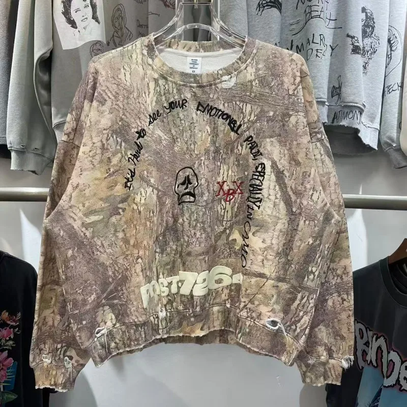 Retro American Hand-Painted fiti Hoodie Couple Matching Worn-Out Sweatirt Cotton Long Sve round Ne Casual Wear
Retro American Hand-Painted fiti Hoodie Couple Matching Worn-Out Sweatirt Cotton Long Sve round Ne Casual Wear