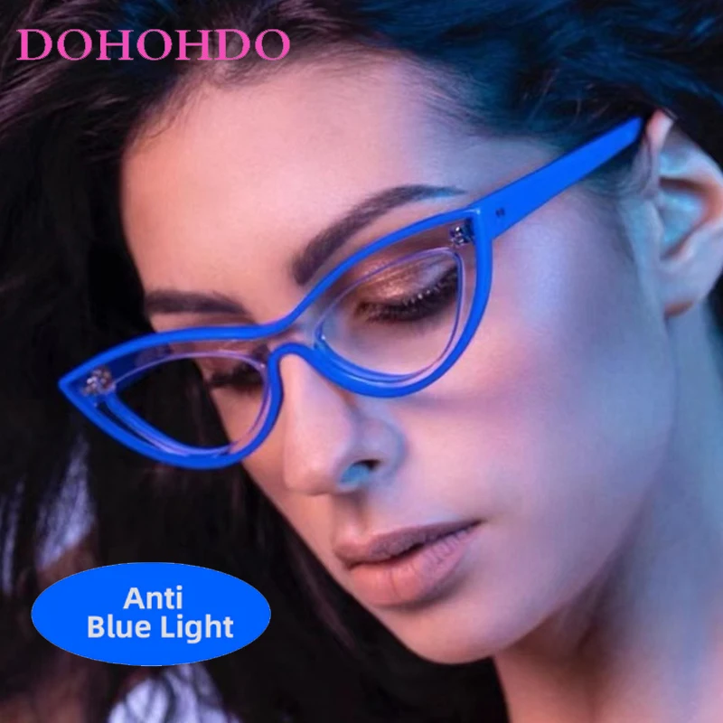 Luxury Designer Triangle Cat Eye Candy Colors Glasses Women Men Computer For Office Work Optical TR90 Anti-Blue Light Eyeglasses
Luxury Designer Triangle Cat Eye Candy Colors Glasses Women Men Computer For Office Work Optical TR90 Anti-Blue Light Eyeglasses