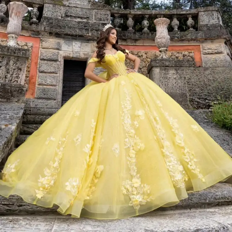 Customized Yellow Quinceanera Dresses Ball Gown Off The Shoulde Applique Lace Flower Beading Bow Tull Birthday Sweet 16 Dress
Customized Yellow Quinceanera Dresses Ball Gown Off The Shoulde Applique Lace Flower Beading Bow Tull Birthday Sweet 16 Dress