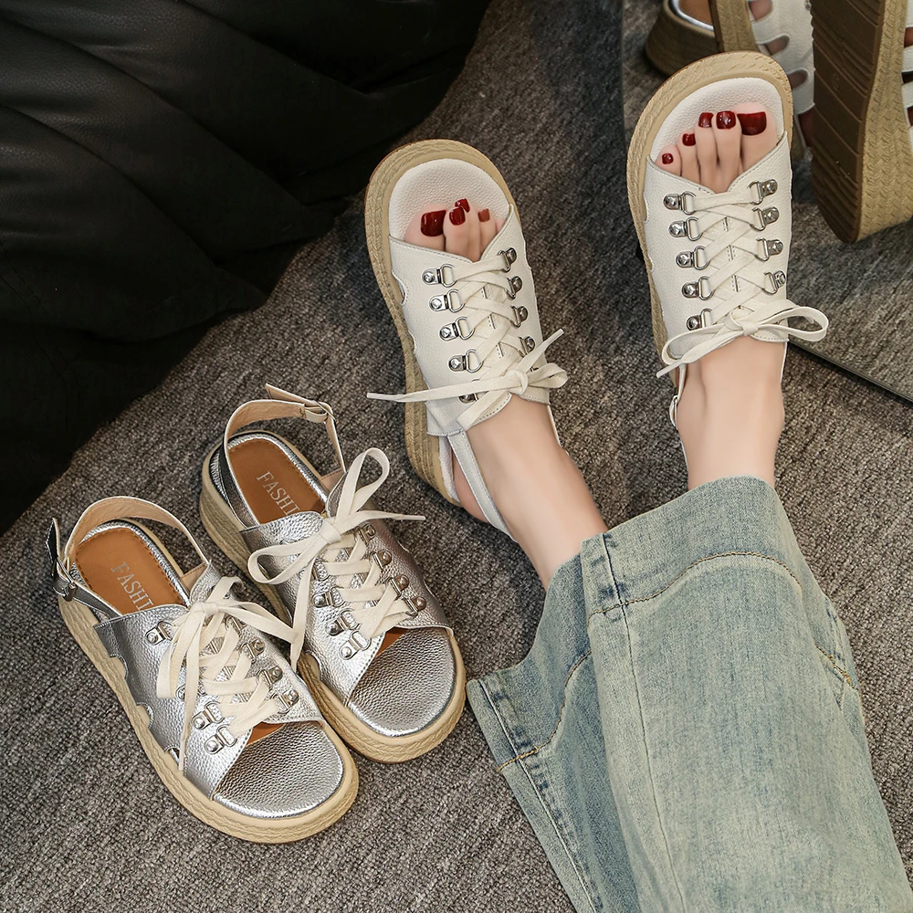 Women's 2026 New Round-headed Cross-lacing Design Wedge Sandals Summer Thick-soled Non-slip Large-size Open-toed Sandals
Women's 2026 New Round-headed Cross-lacing Design Wedge Sandals Summer Thick-soled Non-slip Large-size Open-toed Sandals