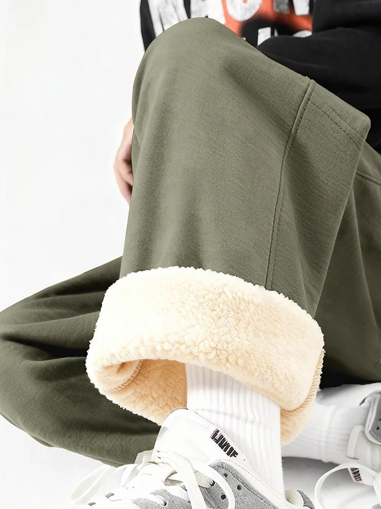 Heavyweight Cotton Men's Casual Pants Autumn Winter Lamb Velvet Warm Sweatpants Versatile Casual Trousers
Heavyweight Cotton Men's Casual Pants Autumn Winter Lamb Velvet Warm Sweatpants Versatile Casual Trousers