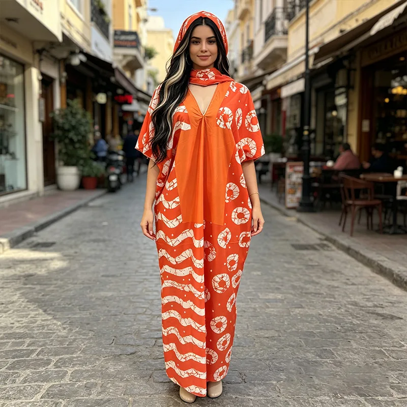 2026V neck loose holiday fashion large size European and American dress
2026V neck loose holiday fashion large size European and American dress