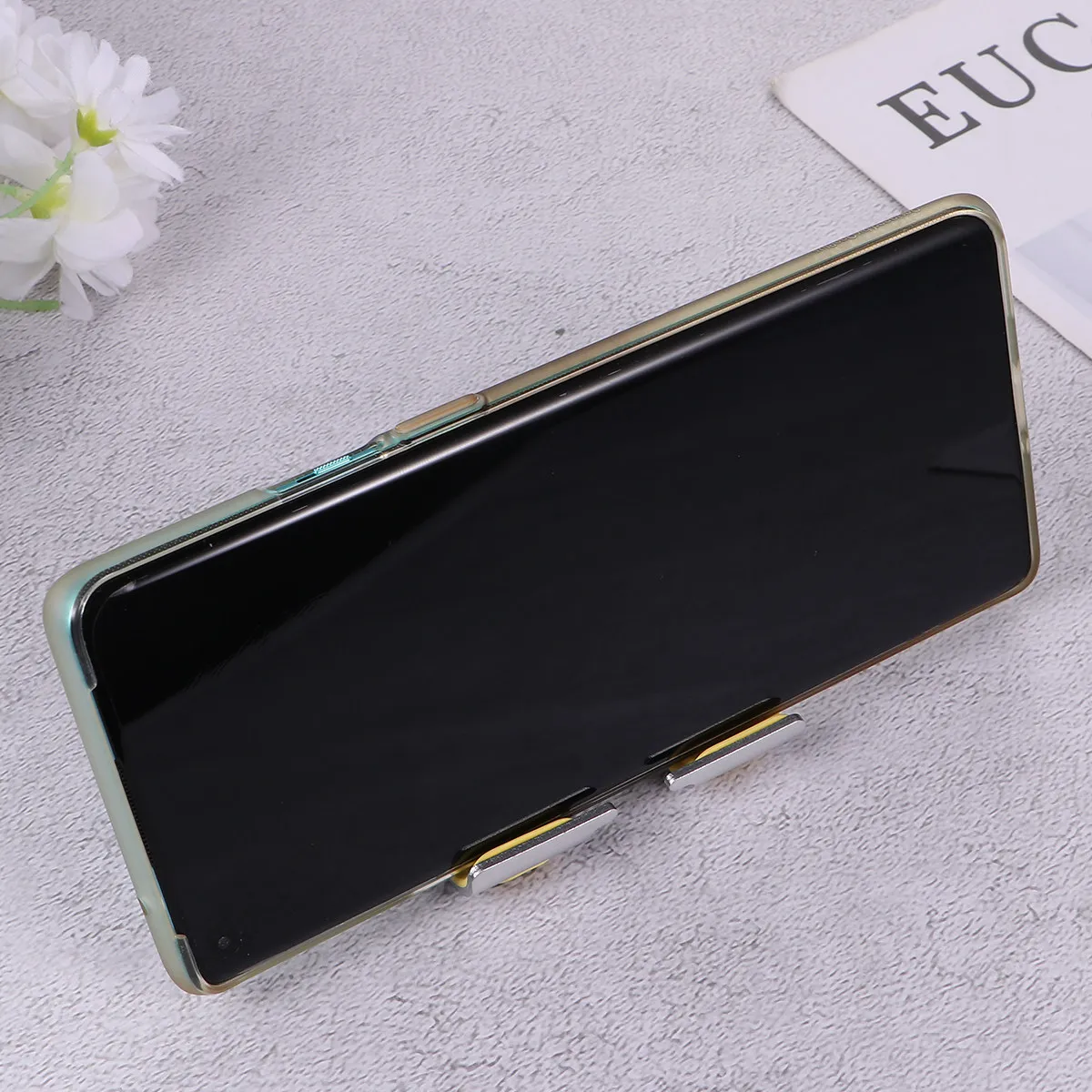Metal Phone Holder Punch-Free Adhesive Wall Bracket 4-12 Inch Adjustable Angle Anti-Skid Phone Base Supporter for Kitchen
Metal Phone Holder Punch-Free Adhesive Wall Bracket 4-12 Inch Adjustable Angle Anti-Skid Phone Base Supporter for Kitchen