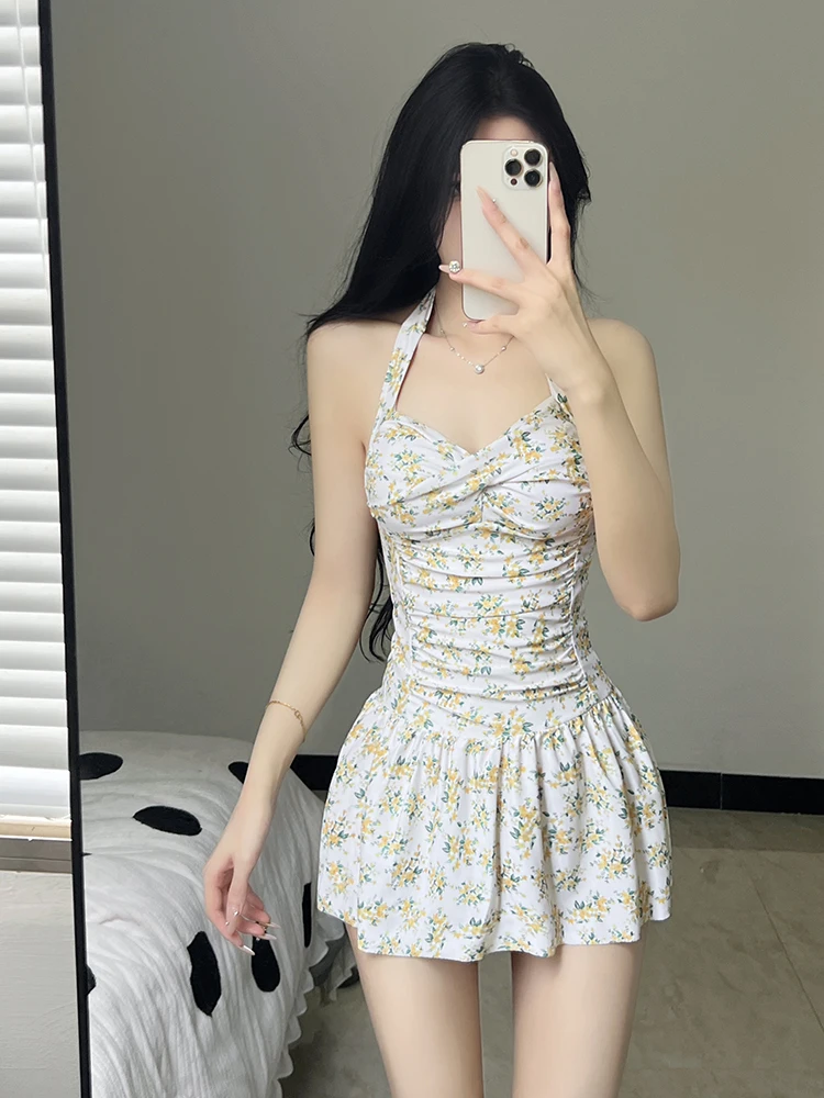 Women's One-Piece Swimsuit 2024 New Sle Beautiful Sexy Pure Desire Hide Fat Lolita Thermal Spring Adult Casual Swimsuit
Women's One-Piece Swimsuit 2024 New Sle Beautiful Sexy Pure Desire Hide Fat Lolita Thermal Spring Adult Casual Swimsuit