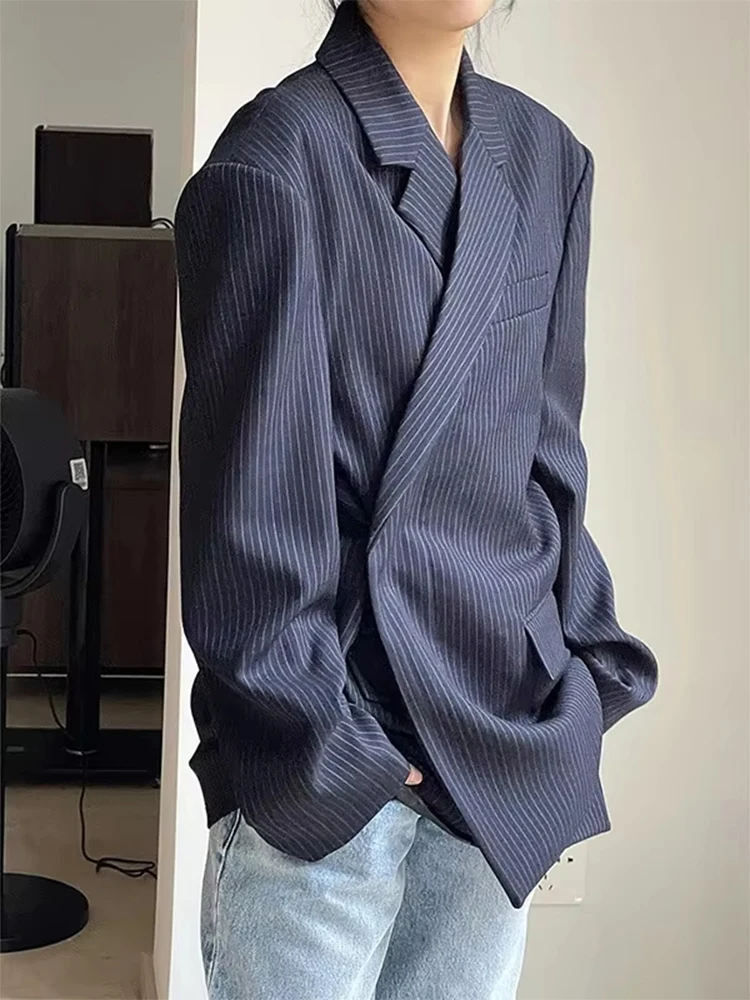 Women Blue Striped Irregular Button Big Size Blazer New Lapel Long Sleeve Jacket Fashion Tide Spring Autumn 2024 1DH2138
Women Blue Striped Irregular Button Big Size Blazer New Lapel Long Sleeve Jacket Fashion Tide Spring Autumn 2024 1DH2138