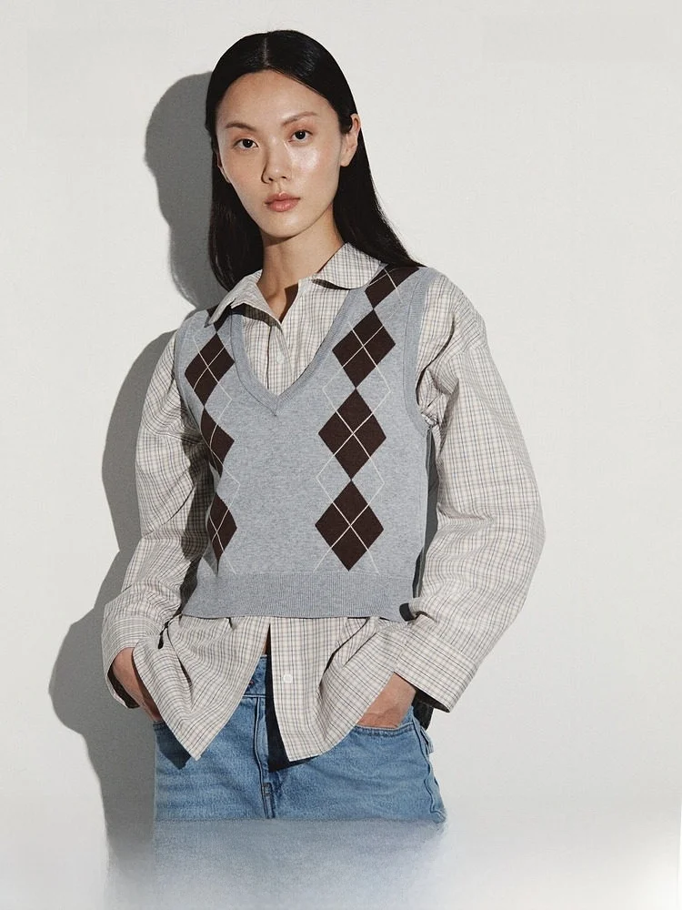 H&M Women's Knitted Sweater Nordic Sle Bookworm Spring Faion Casual Fit Version Flower Pattern V-ne Svel Top
H&M Women's Knitted Sweater Nordic Sle Bookworm Spring Faion Casual Fit Version Flower Pattern V-ne Svel Top