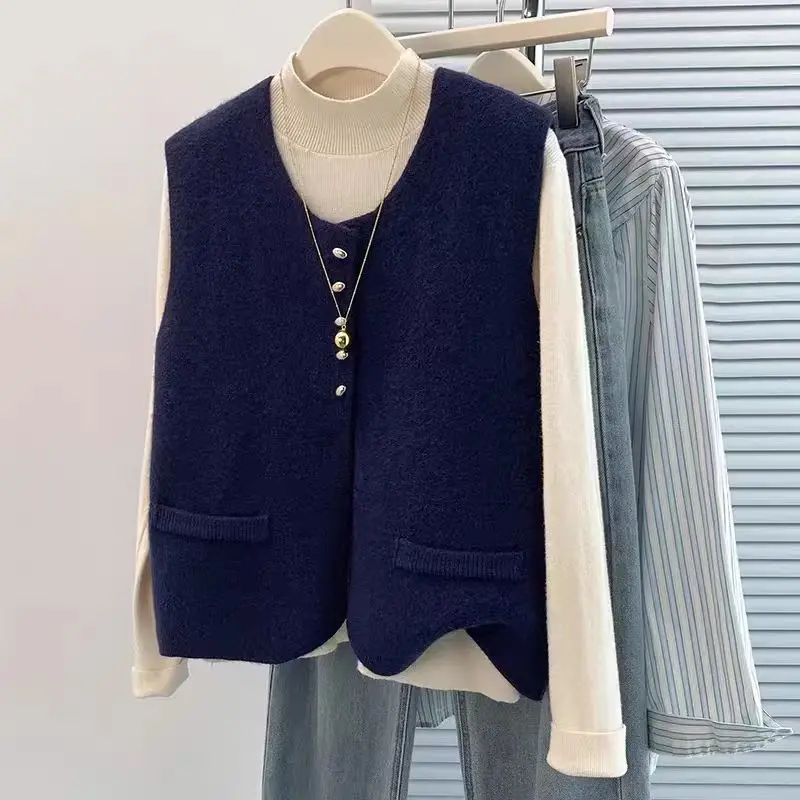 100% wool women's O-neck vest solid color knitted fashion short women's sleeveless cardigan sweater spring autumn new vest
100% wool women's O-neck vest solid color knitted fashion short women's sleeveless cardigan sweater spring autumn new vest
