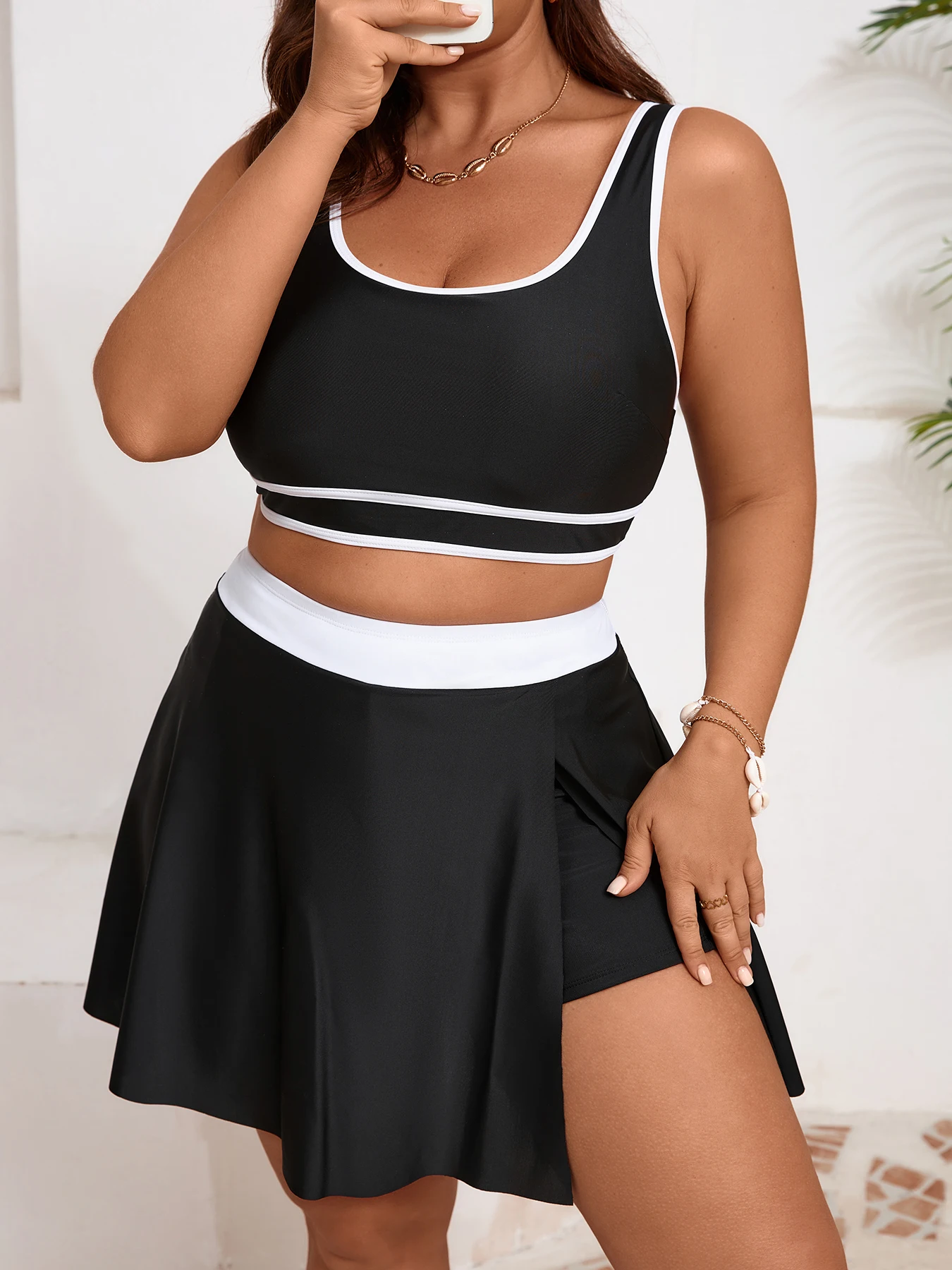 2026 Large Plus Big Size Swimsuit Women With Pocket High Waist Sporty Swimwear Female Bathers Bathing Swimming Swim Suit 5XL
2026 Large Plus Big Size Swimsuit Women With Pocket High Waist Sporty Swimwear Female Bathers Bathing Swimming Swim Suit 5XL