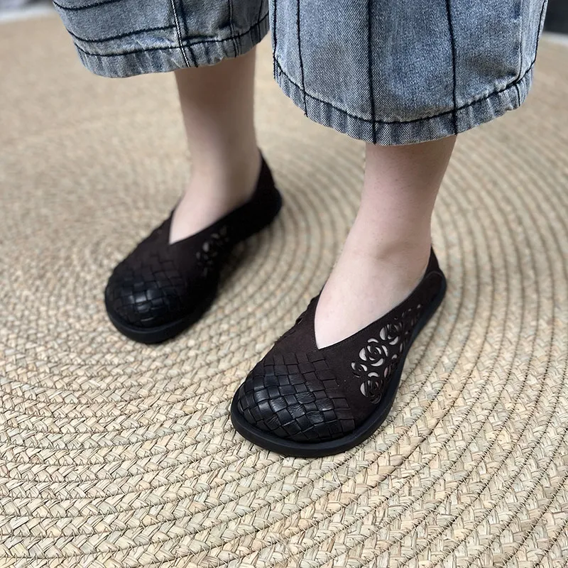 Birkuir Retro Big Head Shoes Weave Flowers Hollow Out Flats Shoes For Women Slip On Genuine Leather Flat Heel Casual Slides
Birkuir Retro Big Head Shoes Weave Flowers Hollow Out Flats Shoes For Women Slip On Genuine Leather Flat Heel Casual Slides