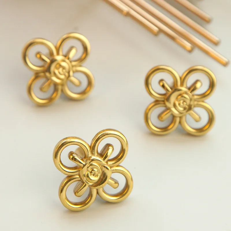 4PCS Pure Brass Flower Design Furniture Pulls Knobs Drawer Knobs Cupboard Wardrobe Kitchen Dresser Shoe TV Wine Cabinet Pulls
4PCS Pure Brass Flower Design Furniture Pulls Knobs Drawer Knobs Cupboard Wardrobe Kitchen Dresser Shoe TV Wine Cabinet Pulls
