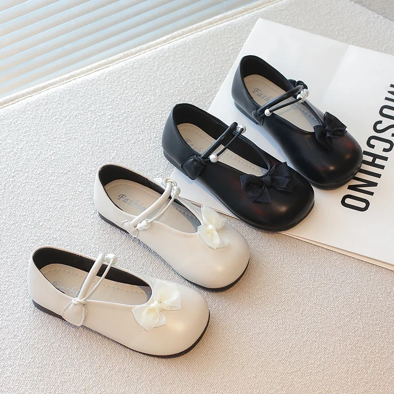 Children Leather Shoes for Girls 2025 Spring New Fashion Korean Style Soft Bottom Anti-slippery Versatile Chic Princess Shoes
Children Leather Shoes for Girls 2025 Spring New Fashion Korean Style Soft Bottom Anti-slippery Versatile Chic Princess Shoes