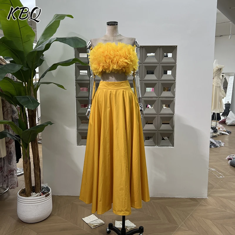 KBQ Sexy Party Two Piece Set for Women Strapless Spliced Appliques Mesh Vest High Waist Folds A Line Skirts Suits Female Clothes
KBQ Sexy Party Two Piece Set for Women Strapless Spliced Appliques Mesh Vest High Waist Folds A Line Skirts Suits Female Clothes