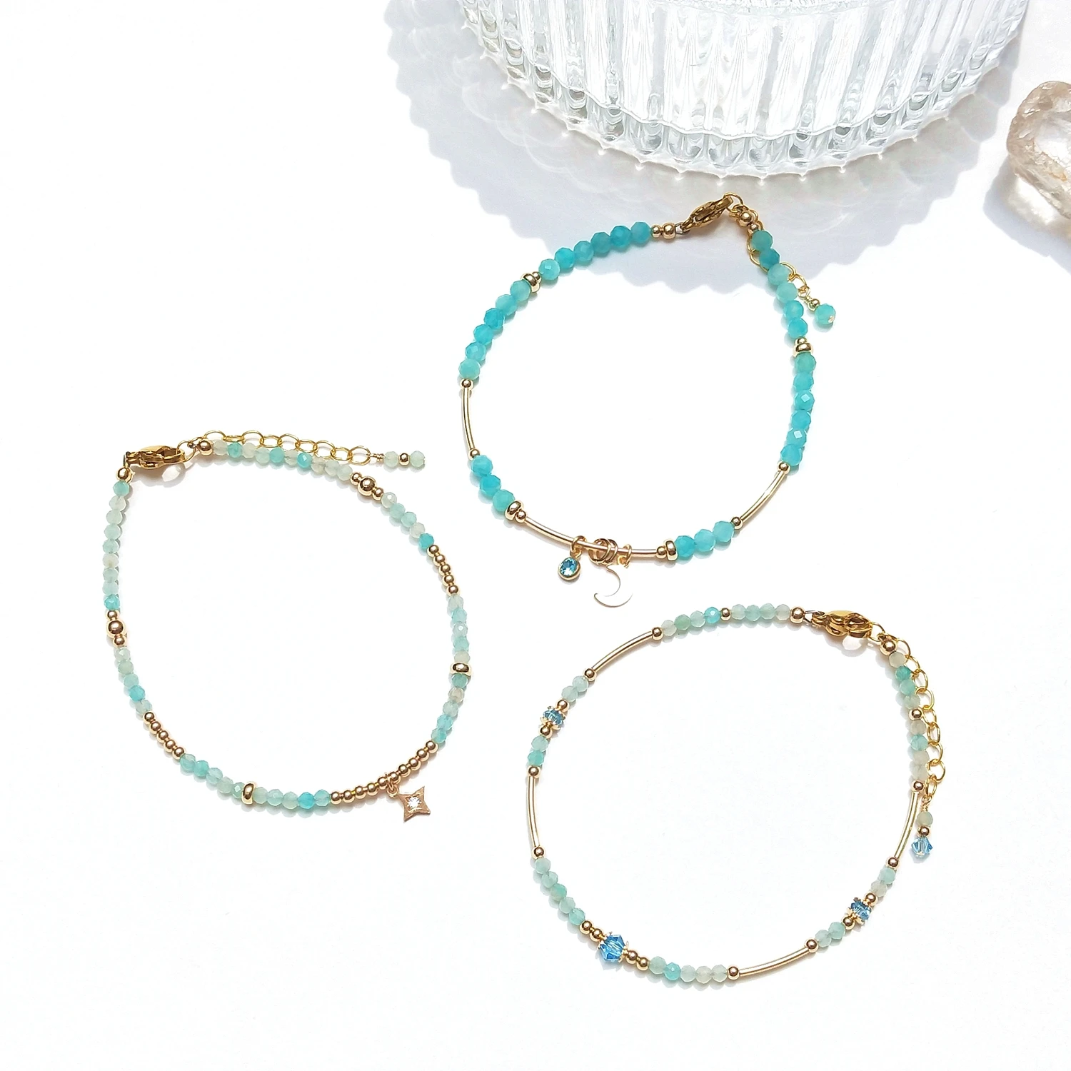 Lii Ji натуральный Амазонит 2-3 мм американский 14K золотой заполненный Шарм браслет ручной работы 17 + 3 см
Lii Ji натуральный Амазонит 2-3 мм американский 14K золотой заполненный Шарм браслет ручной работы 17 + 3 см