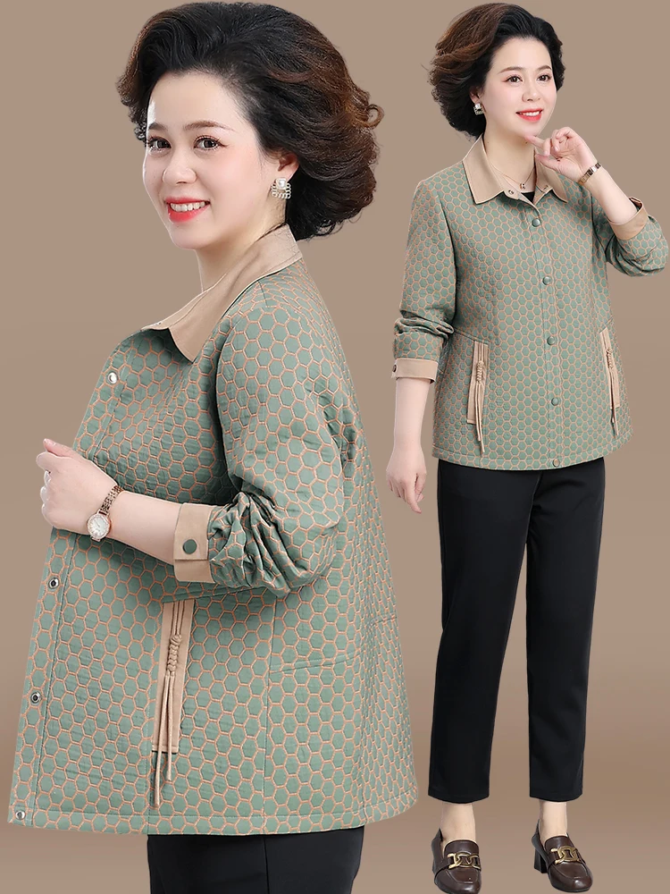 Весенне-осеннее пальто-кимоно для женщин среднего возраста: повседневная верхняя одежда больших размеров, модное и стильное
Весенне-осеннее пальто-кимоно для женщин среднего возраста: повседневная верхняя одежда больших размеров, модное и стильное