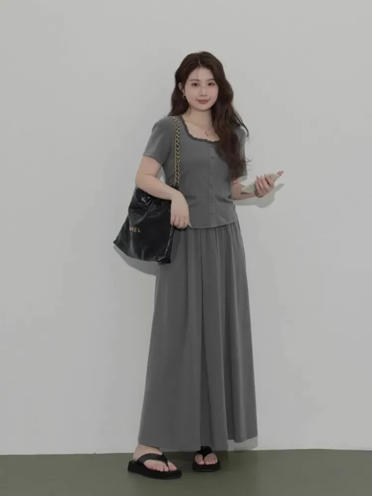 plus Size Fashionable Square Neck Short Sleeve Top And Half Skirt Set Women Summer Slimming Two Piece Set High Waist Casual
plus Size Fashionable Square Neck Short Sleeve Top And Half Skirt Set Women Summer Slimming Two Piece Set High Waist Casual