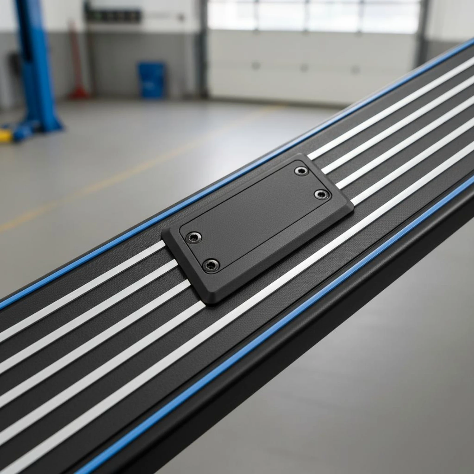 2 Pieces Running Boards Anti-Slip Design SUV Running Boards Side Step Steps High-Strength Aluminum Alloy Car Door Steps
2 Pieces Running Boards Anti-Slip Design SUV Running Boards Side Step Steps High-Strength Aluminum Alloy Car Door Steps