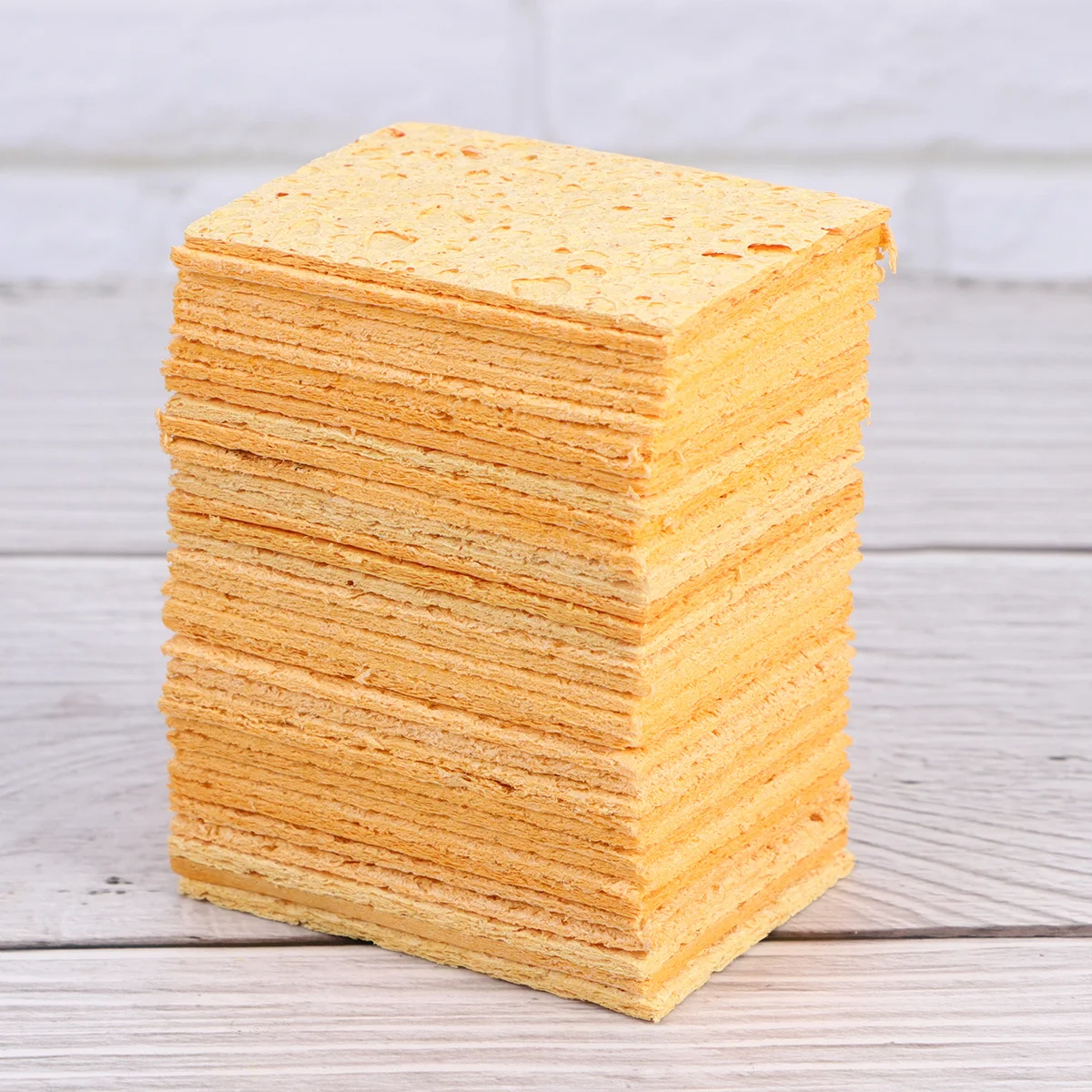 50Pcs Professional Solder Sponge with Large Expansion Coefficient Odorless Non Fade Cleaning Sponge Remove Tin Cleaner for Iron
50Pcs Professional Solder Sponge with Large Expansion Coefficient Odorless Non Fade Cleaning Sponge Remove Tin Cleaner for Iron