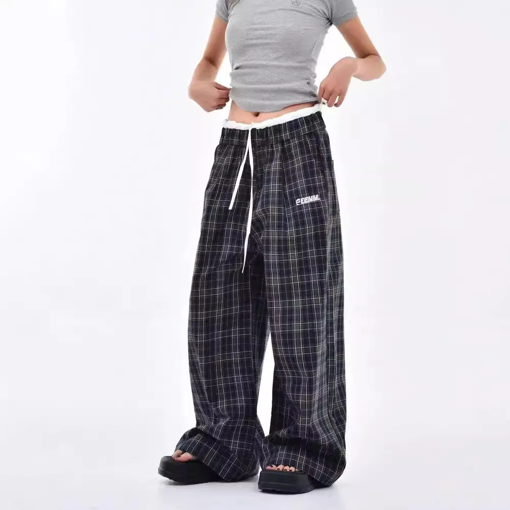 Plaid splicing wide-leg pants women's spring and autumn high waist loose casual drape straight floor trousers
Plaid splicing wide-leg pants women's spring and autumn high waist loose casual drape straight floor trousers