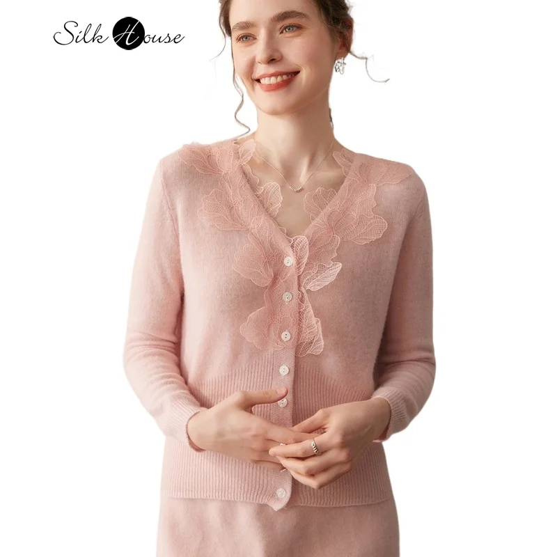 Design Sense Осень/Зима Новинка 30% Кашемир 70% Шерсть Темперамент Рубашка с v-образным вырезом и длинными рукавами Кружевной вязаный кардиган с листьями
Design Sense Осень/Зима Новинка 30% Кашемир 70% Шерсть Темперамент Рубашка с v-образным вырезом и длинными рукавами Кружевной вязаный кардиган с листьями