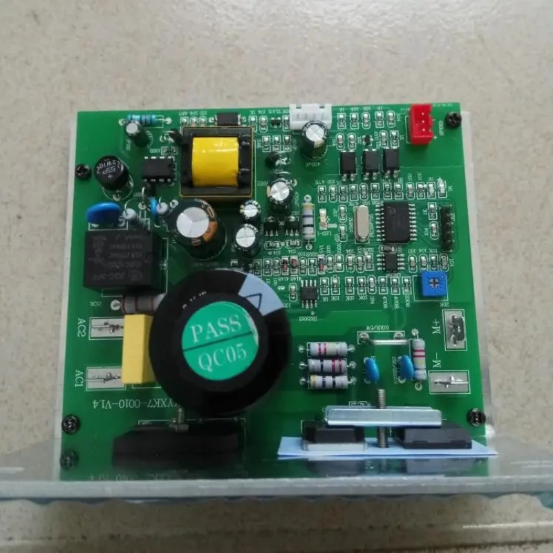 Беговая дорожка YIJIAN T900/518, облачное соединение/JD998, материнская плата компьютера, нижняя плата управления, плата питания, печатная плата
Беговая дорожка YIJIAN T900/518, облачное соединение/JD998, материнская плата компьютера, нижняя плата управления, плата питания, печатная плата