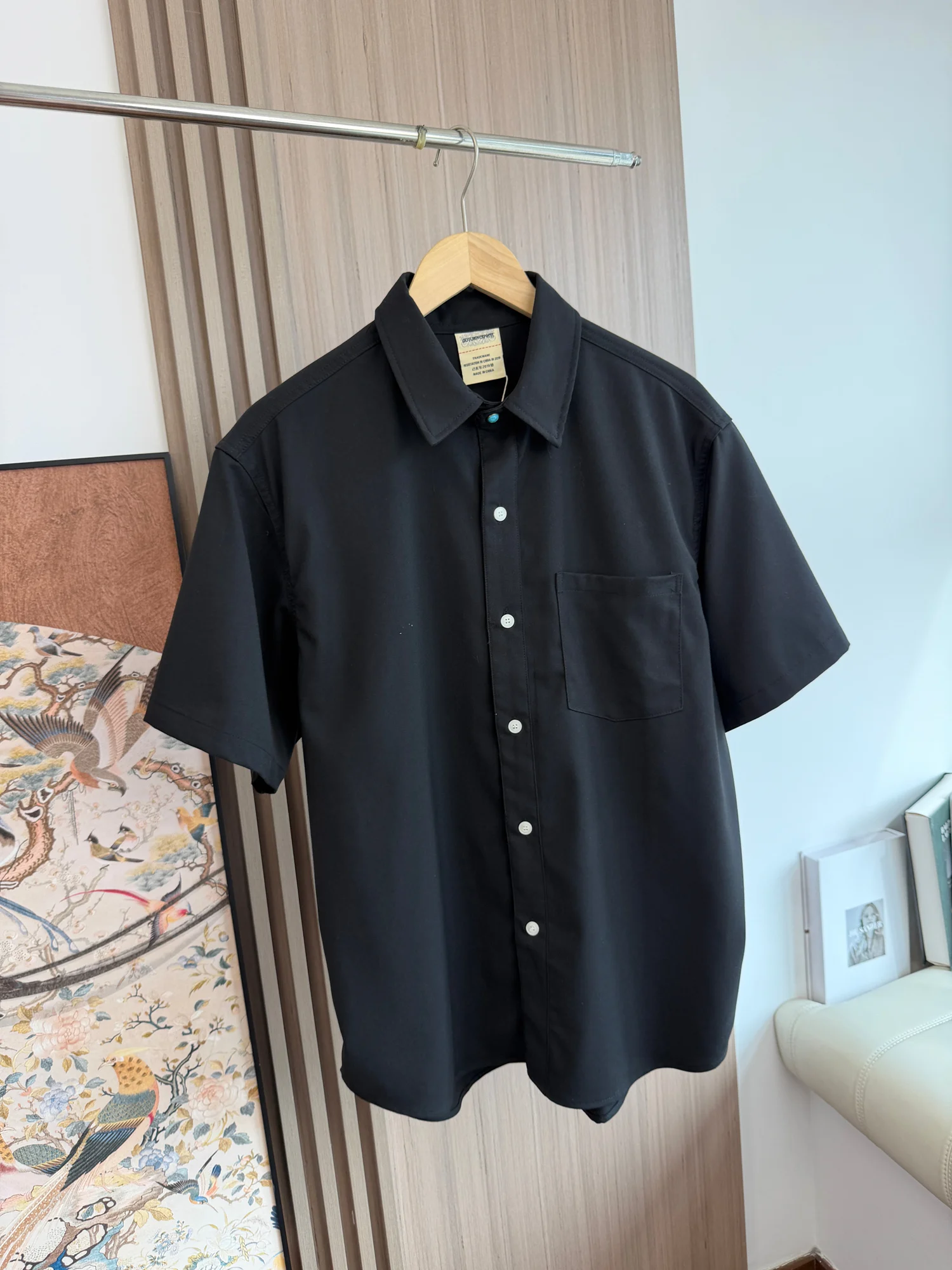 Anti-Wrinkle Casual Style Men's Short Sleeve Shirt Loose Fit Classic Collar Pure Color Summer Fashion Laoqian Wind Clothing
Anti-Wrinkle Casual Style Men's Short Sleeve Shirt Loose Fit Classic Collar Pure Color Summer Fashion Laoqian Wind Clothing