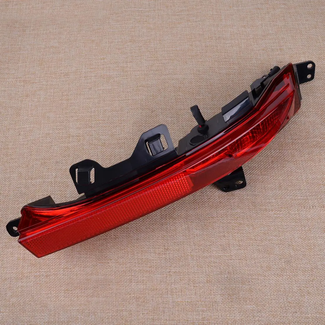 LR060911 Left Side Rear Bumper Reflector Lamp Light Fit for Land Rover Discovery Sport 2015-2019
LR060911 Left Side Rear Bumper Reflector Lamp Light Fit for Land Rover Discovery Sport 2015-2019