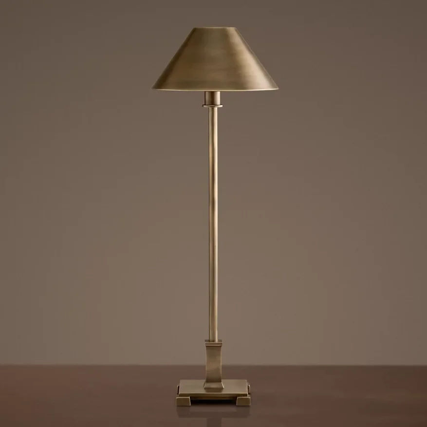 Classical Modern Simple Black and Gold Copper Brass Metal Desk Light Bedside Study Room Table Lamp for Bedroom
Classical Modern Simple Black and Gold Copper Brass Metal Desk Light Bedside Study Room Table Lamp for Bedroom