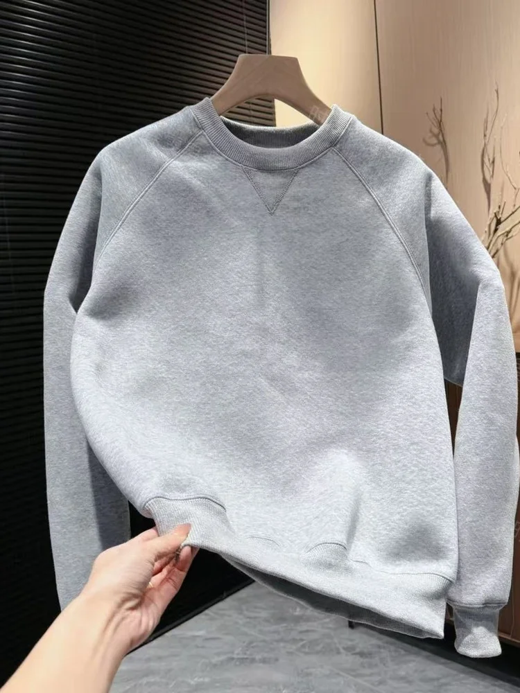 Мужская толстовка на флисовой подкладке с круглым вырезом, свободного кроя, с длинными рукавами, повседневная, удобная, универсальная, утепленная, для осени и зимы
Мужская толстовка на флисовой подкладке с круглым вырезом, свободного кроя, с длинными рукавами, повседневная, удобная, универсальная, утепленная, для осени и зимы