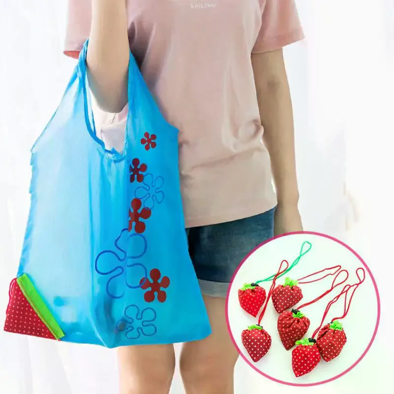 Strawberry Shopping Bag Eco-Friendly Foldable Polyester Hand Bag Grocery Bags Shoulder Reusable Shopper Canvas Bags Pocket Totes
Strawberry Shopping Bag Eco-Friendly Foldable Polyester Hand Bag Grocery Bags Shoulder Reusable Shopper Canvas Bags Pocket Totes