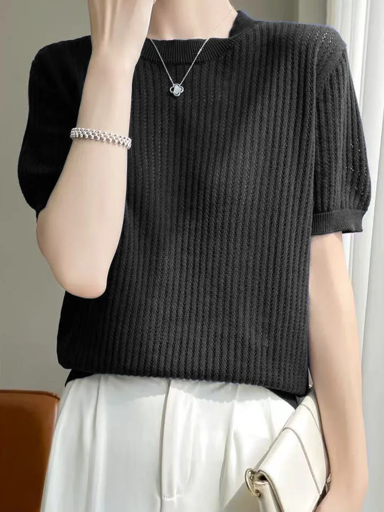 Breathable Knitted Ice Silk Loose Short Sleeve round Neck Hollow out Base Shirt Women's Spring Summer Versatile Comfortable Top
Breathable Knitted Ice Silk Loose Short Sleeve round Neck Hollow out Base Shirt Women's Spring Summer Versatile Comfortable Top