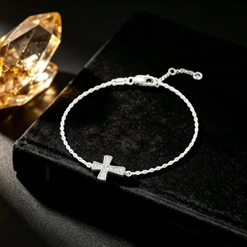 TS S925 Sterling Silver Cross Moissanite Charm Bracelet D Color VVS1 Paved Diamond Bracelets For Women Religious Jewelry Gift
TS S925 Sterling Silver Cross Moissanite Charm Bracelet D Color VVS1 Paved Diamond Bracelets For Women Religious Jewelry Gift