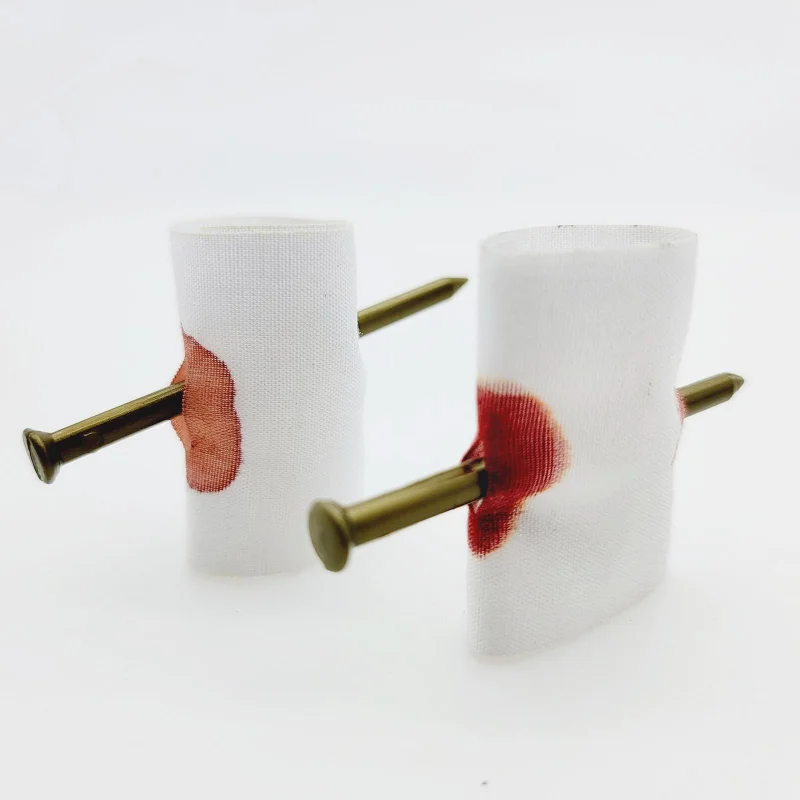 Funny Fake Nail Through Finger Prank Toy Kids Novelty Magic Friend Halloween Scare Trick Joke Toy Practical Fool Jokes
Funny Fake Nail Through Finger Prank Toy Kids Novelty Magic Friend Halloween Scare Trick Joke Toy Practical Fool Jokes