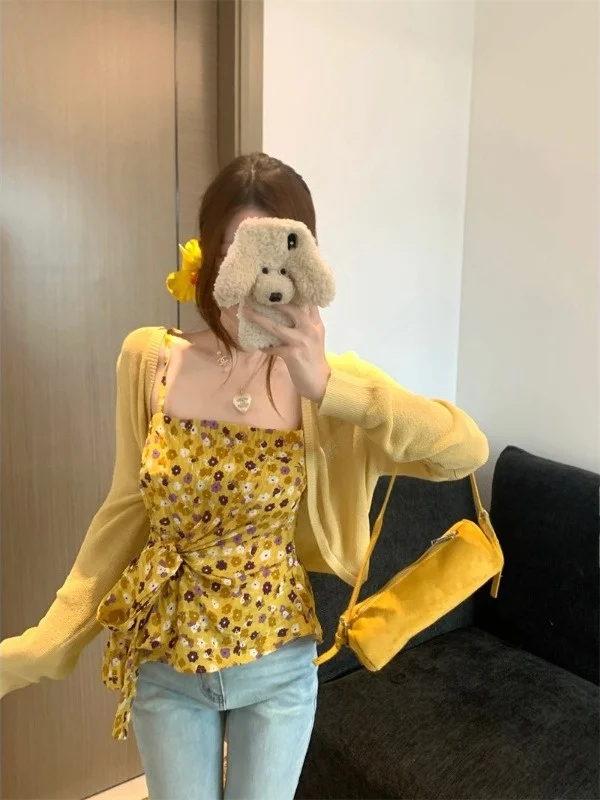 Floral Tie Waist Vest Women's Fashion Set Summer 2026 Outerwear Base Shirt Two-Piece Set Trendy Long Sleeve Commute Style
Floral Tie Waist Vest Women's Fashion Set Summer 2026 Outerwear Base Shirt Two-Piece Set Trendy Long Sleeve Commute Style